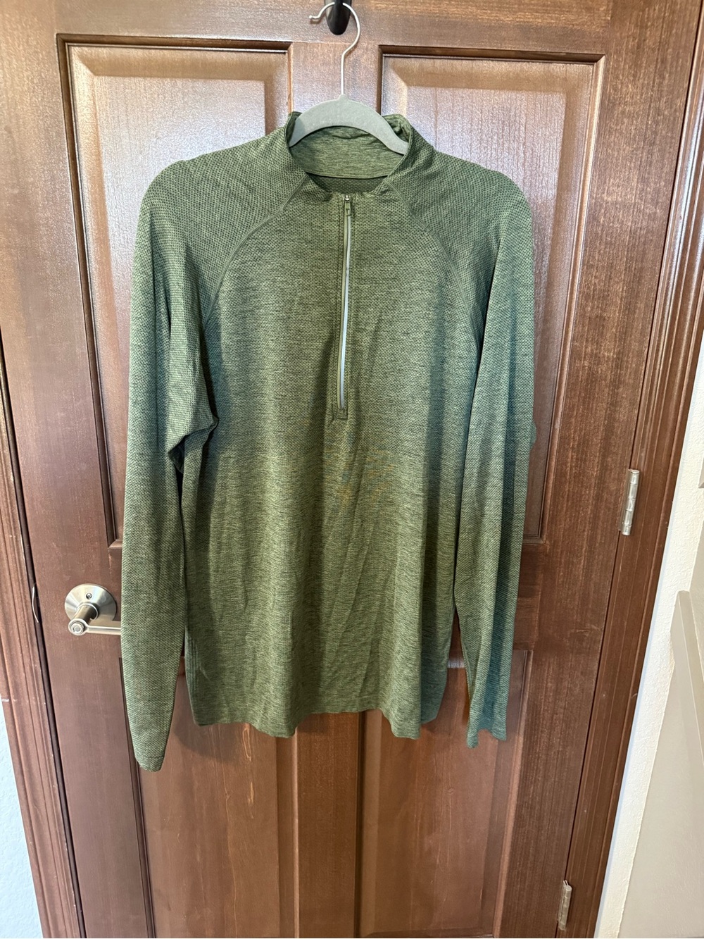 Lululemon metal vent tech half zip Olive Green